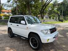 Mitsubishi Pajero GDI Io 1999 SUV