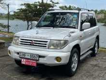 Mitsubishi Pajero GDI Io 2000 SUV