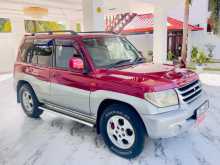 https://riyasewana.com/uploads/mitsubishi-pajero-gdi-2001-168263412884.jpg