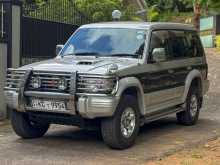 Mitsubishi Pajero Intercooler V46 1995 SUV