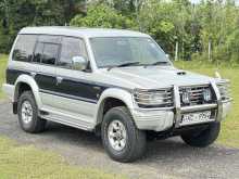 Mitsubishi Pajero Intercooler V46 1995 SUV