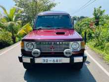 https://riyasewana.com/uploads/mitsubishi-pajero-intercooler-1989-312070912773.jpg