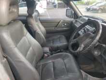 https://riyasewana.com/uploads/mitsubishi-pajero-intercooler-1993-62030412514.jpg