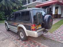https://riyasewana.com/uploads/mitsubishi-pajero-intercooler-1994-1820503112124.jpg