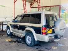 https://riyasewana.com/uploads/mitsubishi-pajero-intercooler-1994-2222225112573.jpg
