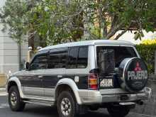 https://riyasewana.com/uploads/mitsubishi-pajero-intercooler-1995-1312223412552.jpg