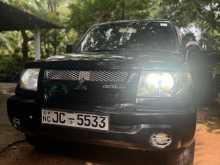 Mitsubishi Pajero IO 2000 SUV