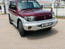 Mitsubishi Pajero Io 1999 SUV