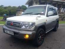 https://riyasewana.com/uploads/mitsubishi-pajero-io-151206384752.jpg