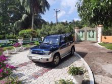 Mitsubishi Pajero IO 1999 SUV