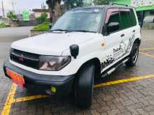 Mitsubishi PAJERO IO 1999 SUV