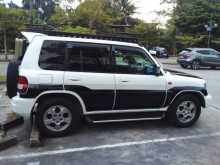 Mitsubishi Pajero IO 1999 SUV