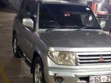 Mitsubishi Pajero Io 1999 SUV