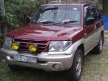 Mitsubishi Pajero Io 2000 SUV