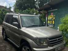 https://riyasewana.com/uploads/mitsubishi-pajero-io-2001-910242812191.jpg