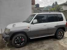 Mitsubishi Pajero Io 2002 SUV