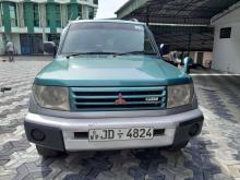 Mitsubishi Pajero Io 1998 SUV