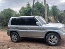 https://riyasewana.com/uploads/mitsubishi-pajero-io-232047054492.jpg