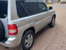Mitsubishi PAJERO IO GDI 1999 SUV