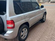 https://riyasewana.com/uploads/mitsubishi-pajero-io-242303296663.jpg