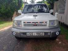 Mitsubishi Pajero Io 2002 SUV