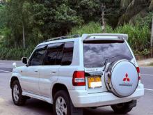 https://riyasewana.com/uploads/mitsubishi-pajero-io-61021226282.jpg