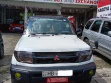 Mitsubishi PAJERO IO GDI 1999 SUV