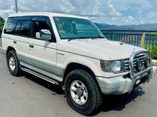 Mitsubishi Pajero 1991 SUV