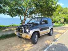 Mitsubishi Pajero IO 1996 SUV