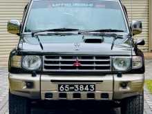 Mitsubishi Pajero 1999 SUV