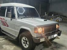 Mitsubishi Pajero Mk1 1988 SUV