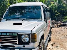 Mitsubishi Pajero Mk1 1988 SUV
