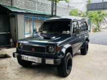 Mitsubishi Pajero MK1 1985 SUV