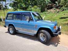 Mitsubishi Pajero MK1 1988 SUV