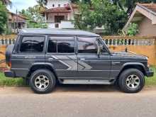 https://riyasewana.com/uploads/mitsubishi-pajero-mk1-1990-419454512392.jpg