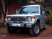 Mitsubishi Pajero Mk1 1988 SUV