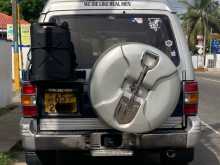 https://riyasewana.com/uploads/mitsubishi-pajero-mk2-1996-616442512883.jpg