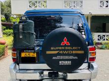 https://riyasewana.com/uploads/mitsubishi-pajero-montero-187515417716.jpg