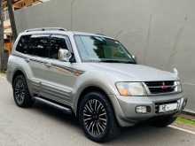 Mitsubishi Pajero Montero Highest Spec 2003 SUV