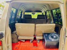 https://riyasewana.com/uploads/mitsubishi-pajero-palathsaba-1317365717965.jpg