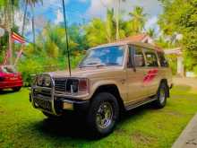 Mitsubishi Pajero Palathsaba Mk1 1988 SUV