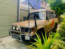 Mitsubishi Pajero Palathsaba MK1 1988 SUV