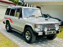 Mitsubishi Pajero Palathsaba Mk1 1989 SUV