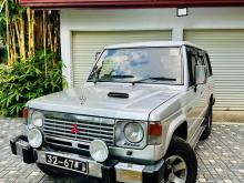 https://riyasewana.com/uploads/mitsubishi-pajero-palathsaba-521401117296.jpg