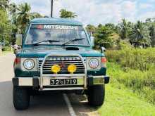 Mitsubishi Pajero 1985 SUV