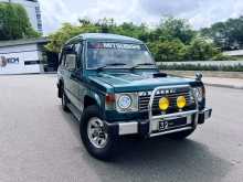 Mitsubishi Pajero Palathsaba Mk1 1985 SUV