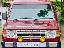 Mitsubishi Pajero 1989 SUV