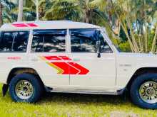 Mitsubishi Pajero 1989 SUV