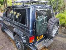 https://riyasewana.com/uploads/mitsubishi-pajero-swb-182344274743.jpg
