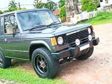 https://riyasewana.com/uploads/mitsubishi-pajero-swb-302014431002.jpg